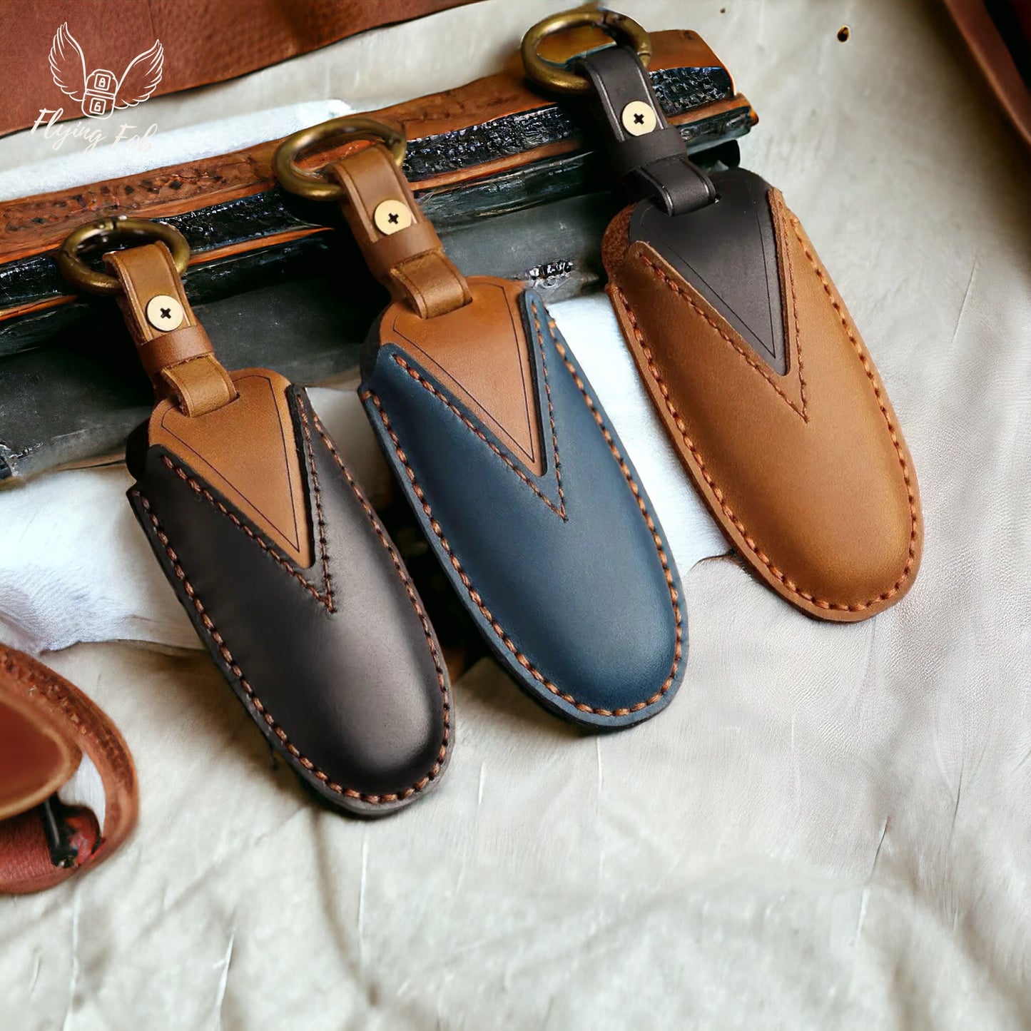 Handmade Genuine Leather Car Key Fob Case Cover Shell for FORD C-MAX Edge Escape Expedition Explorer Flex Focus Taurus 5B for LINCOLN MKS MKT MKX Navigator 5B