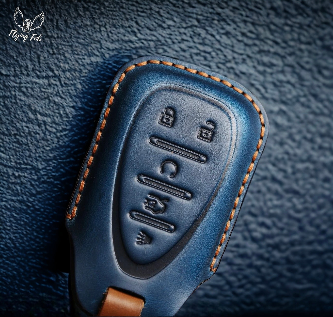 Handmade Genuine Leather Car Key Fob Case Cover Shell for CHEVROLET CHEVY Aveo Blazer Camaro Captiva Cruze Equinox Lova Malibu Sonic Hatchback Spark EV Trailblazer Traverse Trax Volt