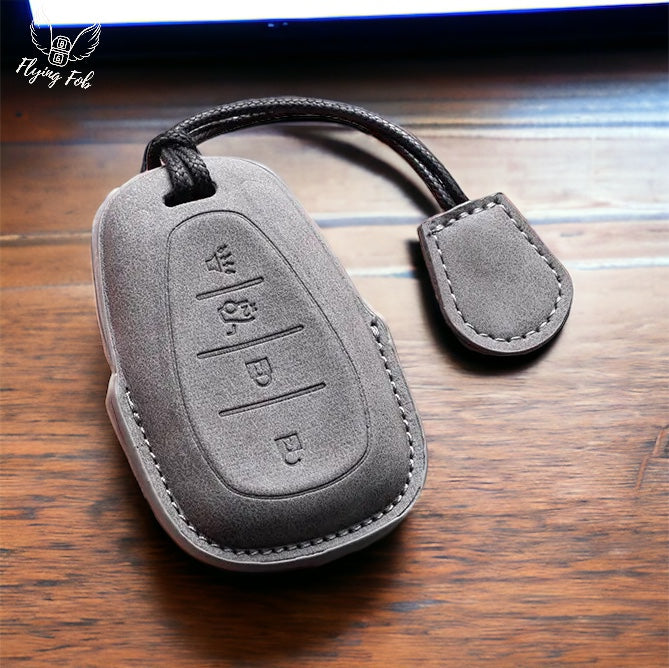 Premium Leather Car Key Fob Case Cover Shell for CHEVROLET CHEVY Aveo Blazer Camaro Captiva Cruze Equinox Lova Malibu Sonic Hatchback Spark EV Trailblazer Traverse Trax Volt